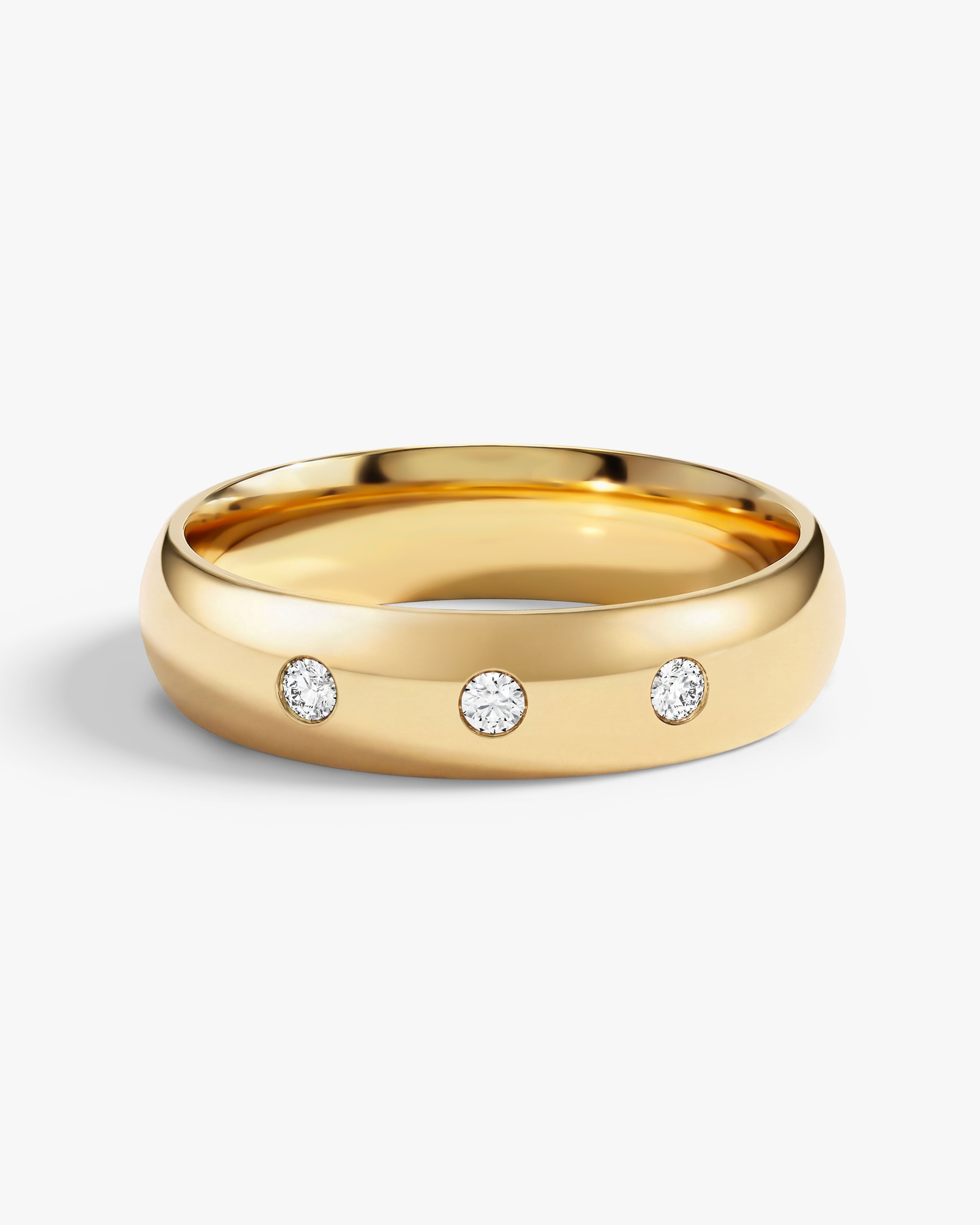 5mm Flush Set Men's Engagement Ring (0.09 CT TW)