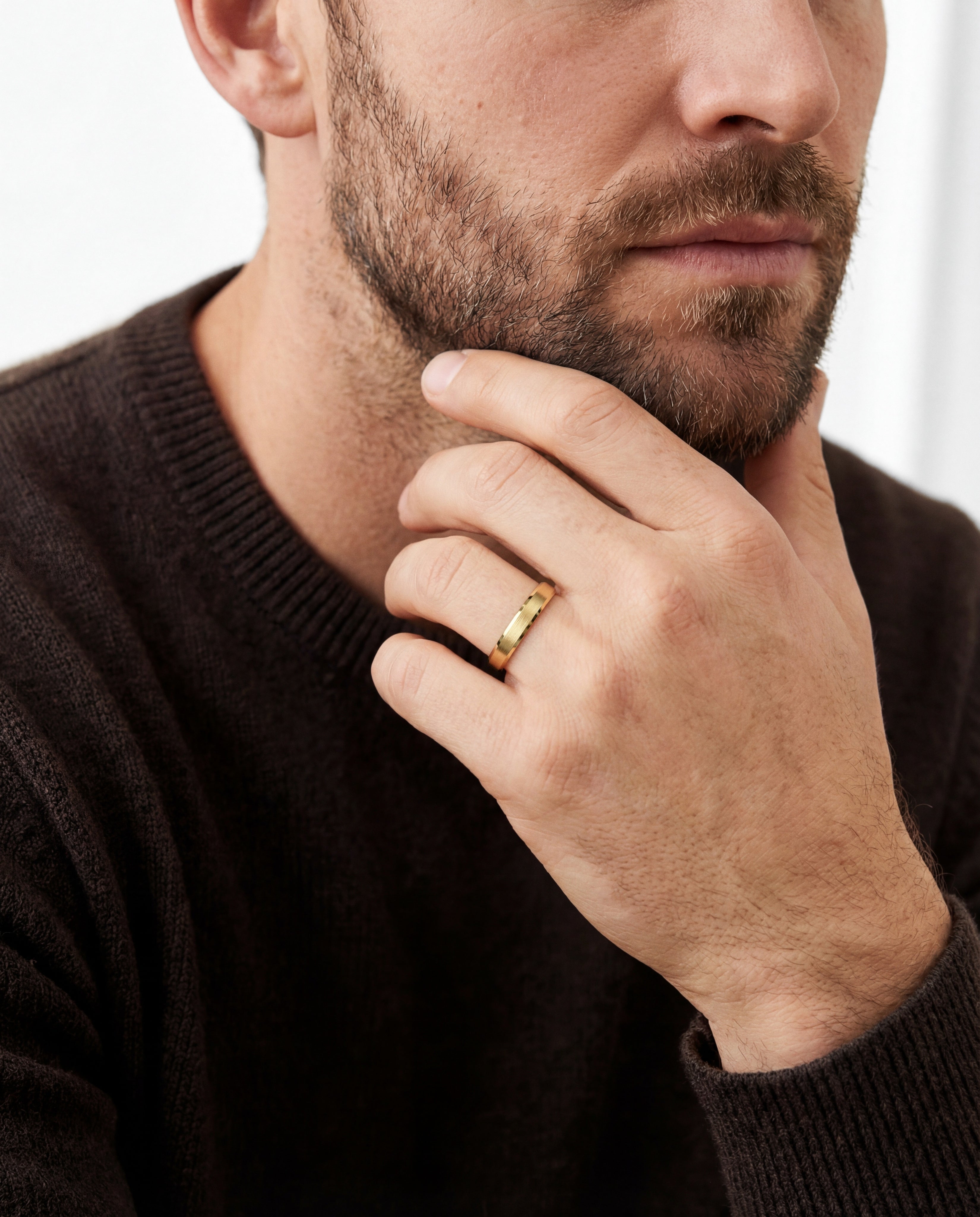 4mm Beveled Edge Men's Wedding Band - Matte Brushed