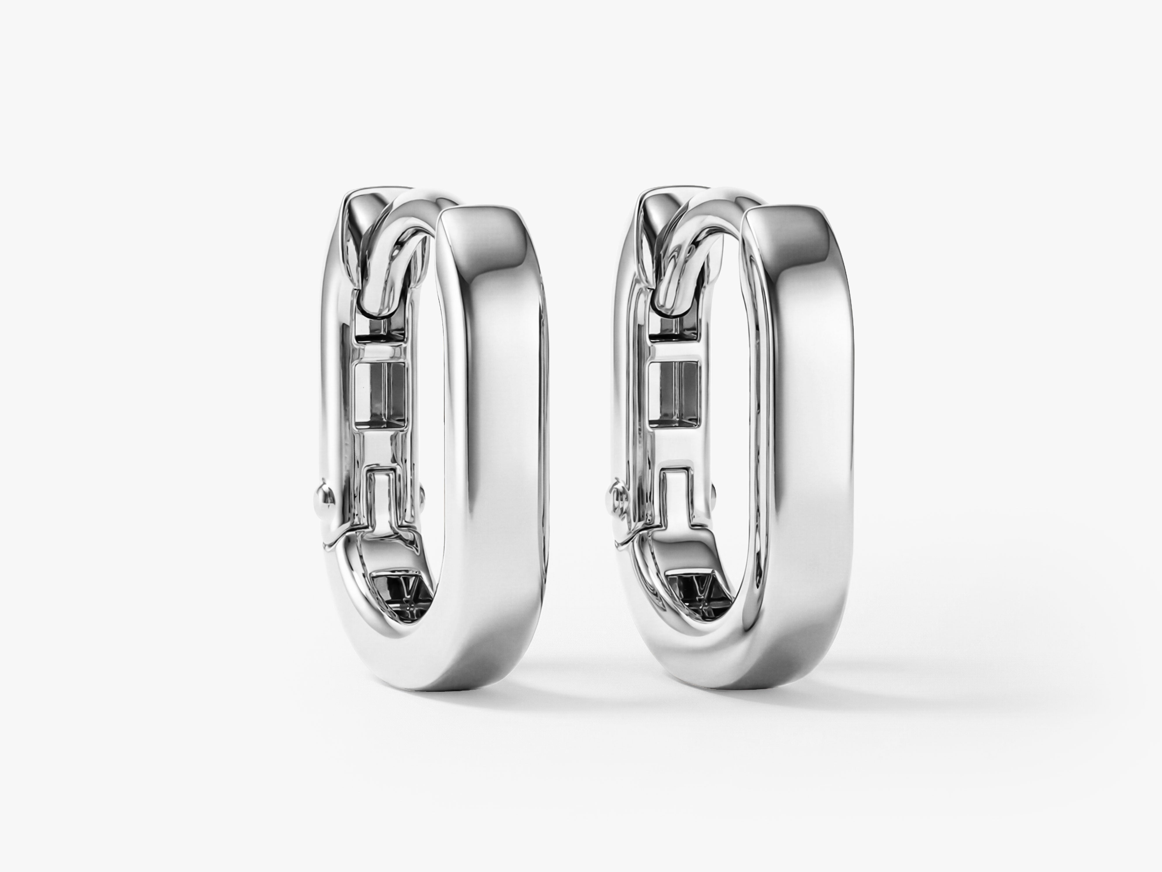 Bold Oval Hoops