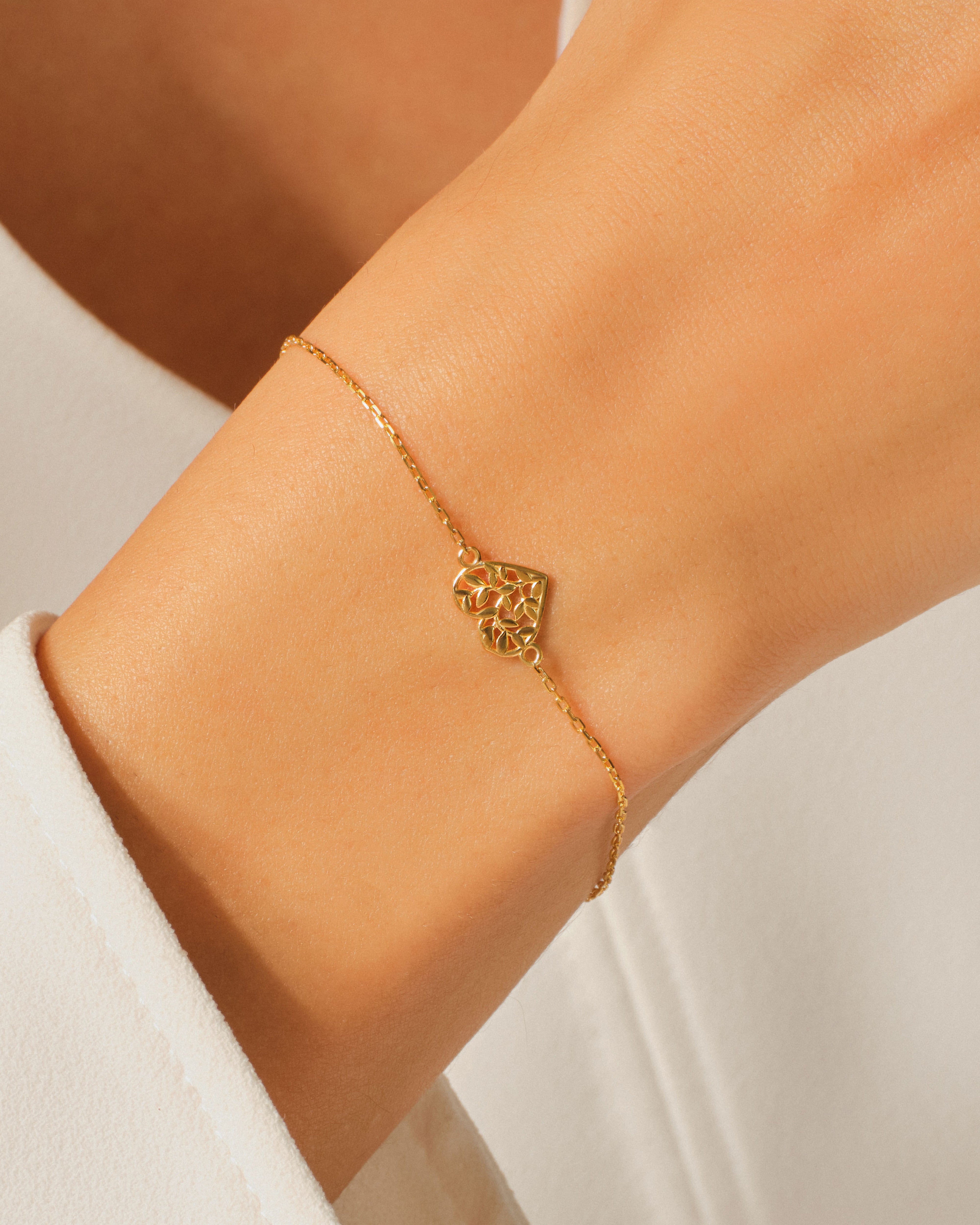 Heart Shaped Leaf Bracelet