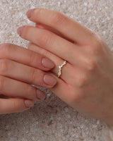 Chevron Nesting Wedding Band (0.30 CT TW)