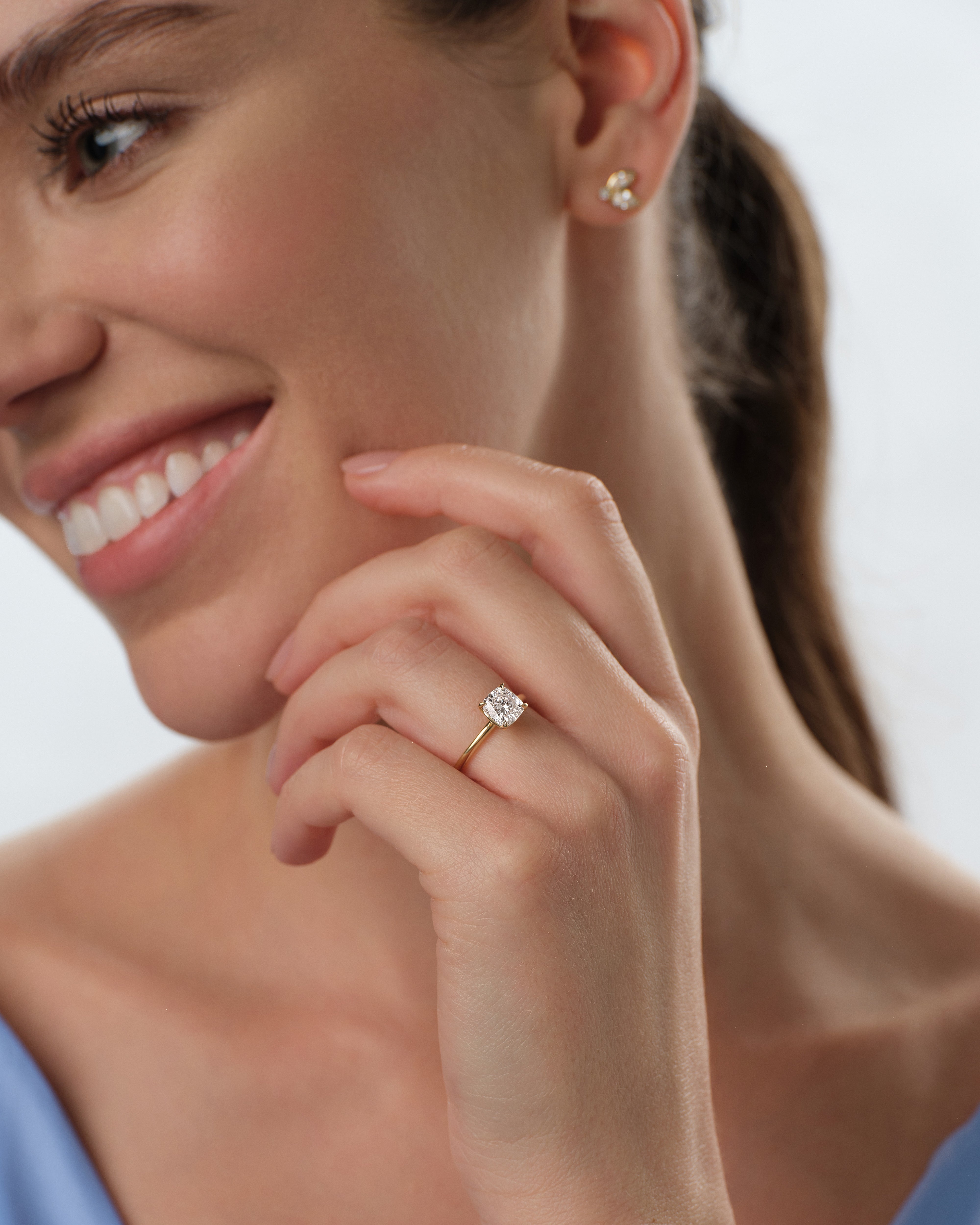 Cushion Cut Solitaire Moissanite Engagement Ring (1.50 CT)