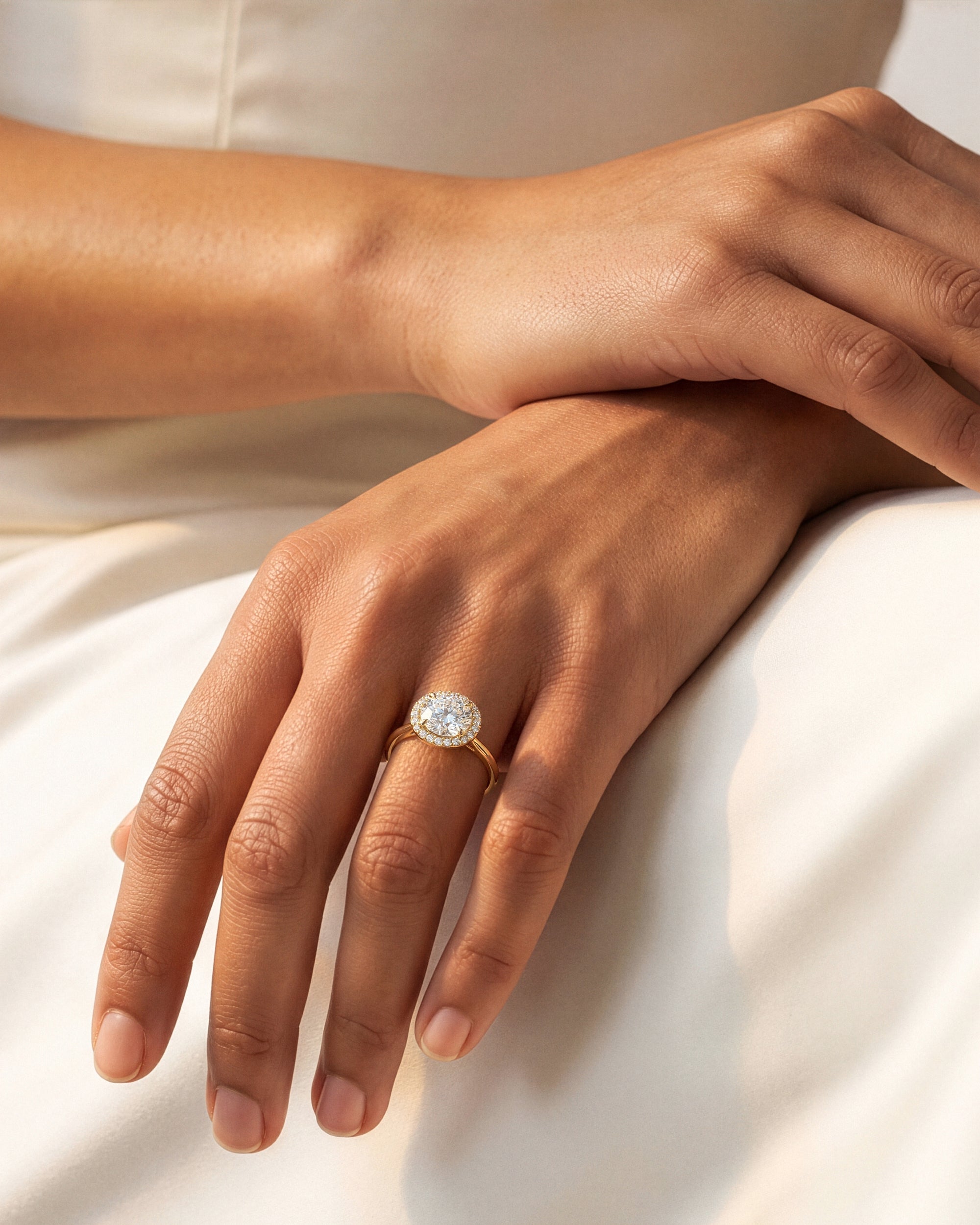 Round Halo Moissanite Engagement Ring (2.00 CT)