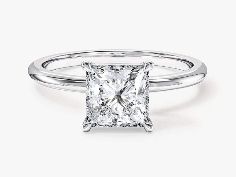 Princess cut diamond engagement ring in white gold
