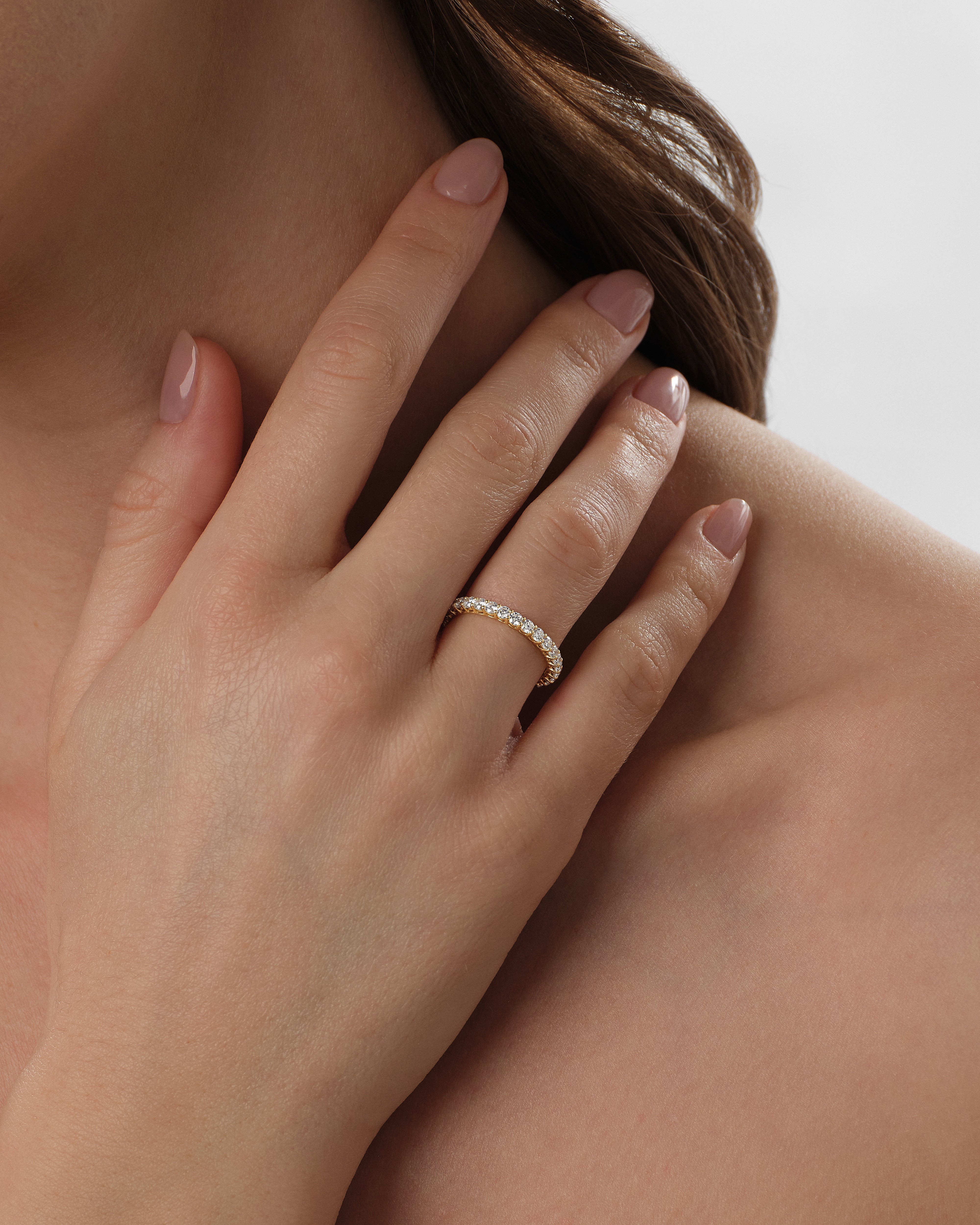 Shared Prong Half Eternity Band (0.50 CT TW)