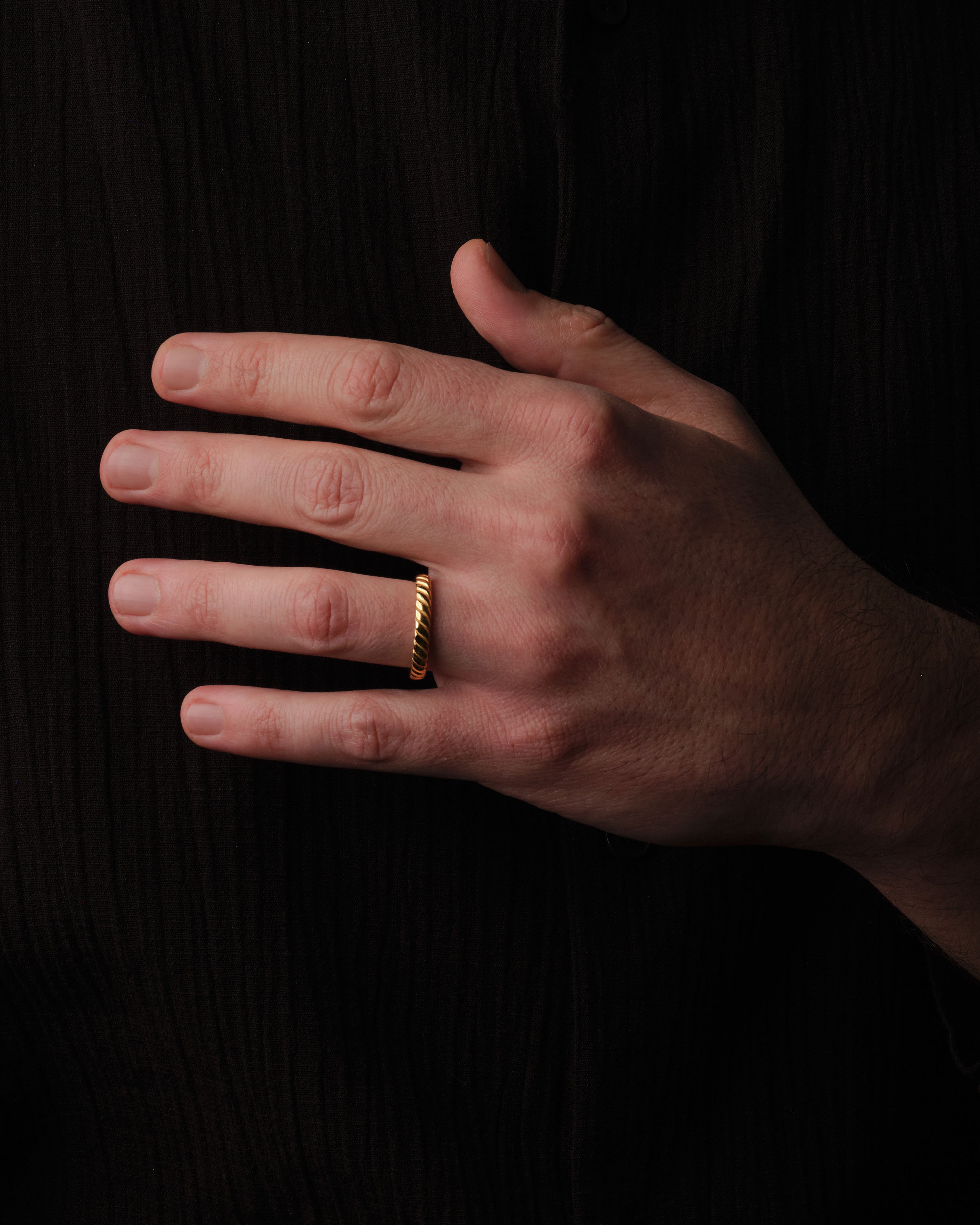 14k Gold Oxidized Twist Ring