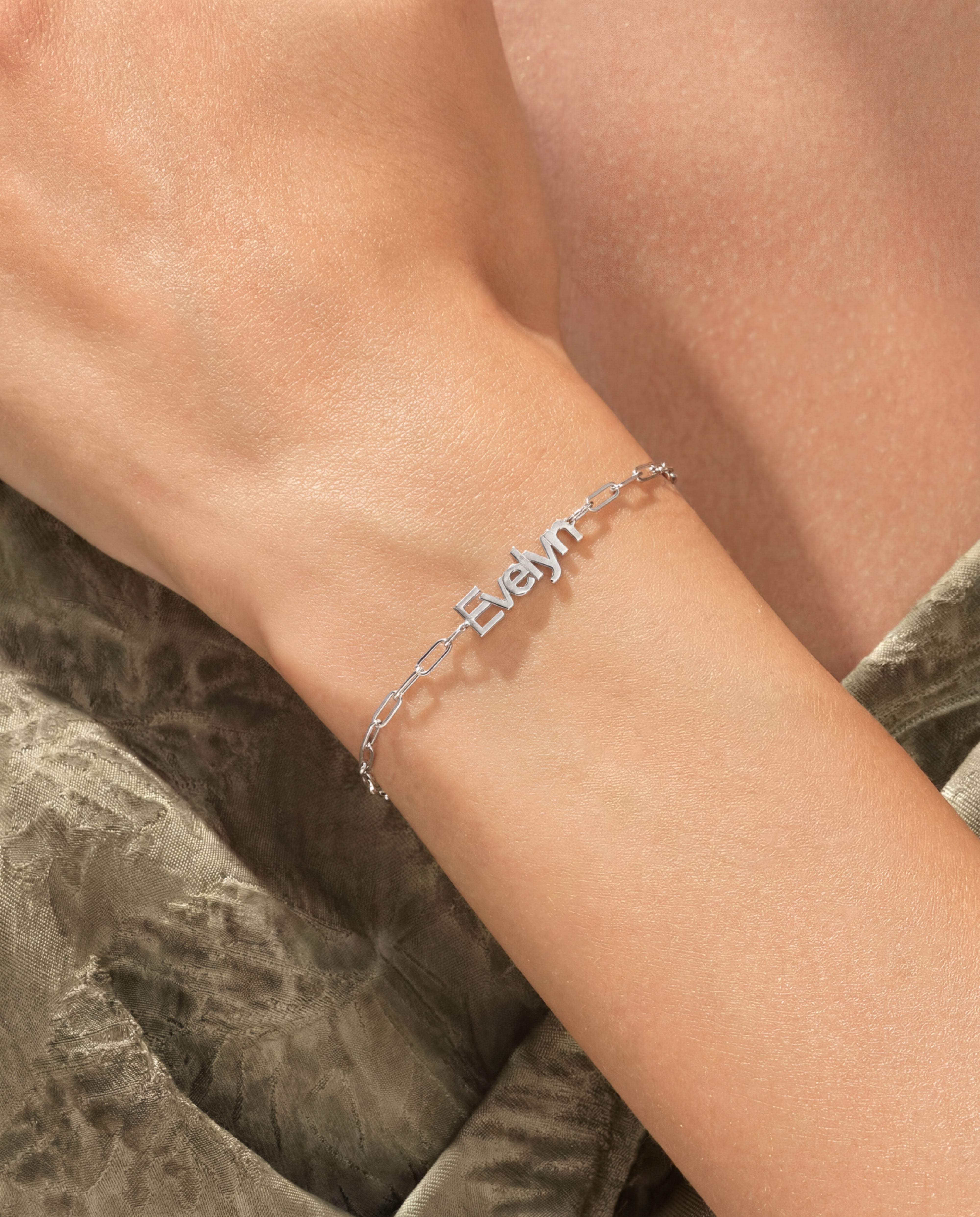 Rolo Chain Name Bracelet